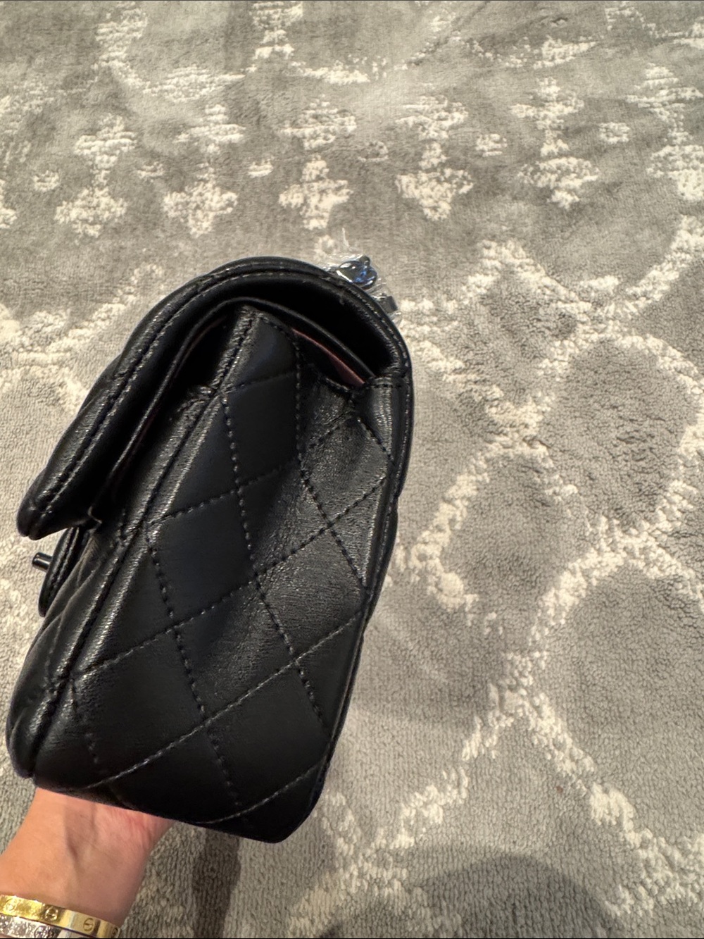 CHANEL style black on black small classic flap - Picture 5 of 12